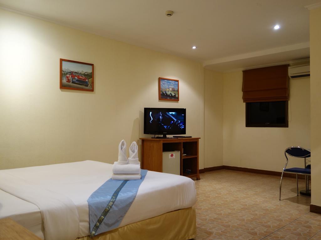 Secrets Hotel Pattaya Exterior photo