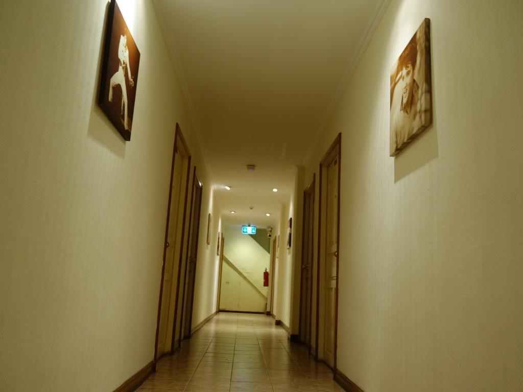 Secrets Hotel Pattaya Exterior photo