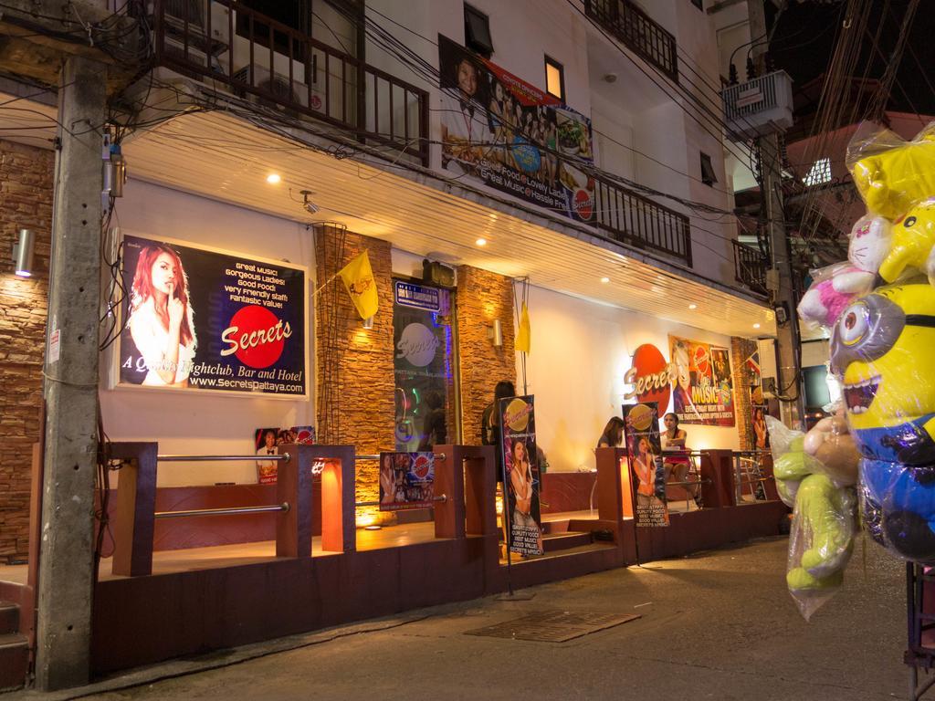 Secrets Hotel Pattaya Exterior photo